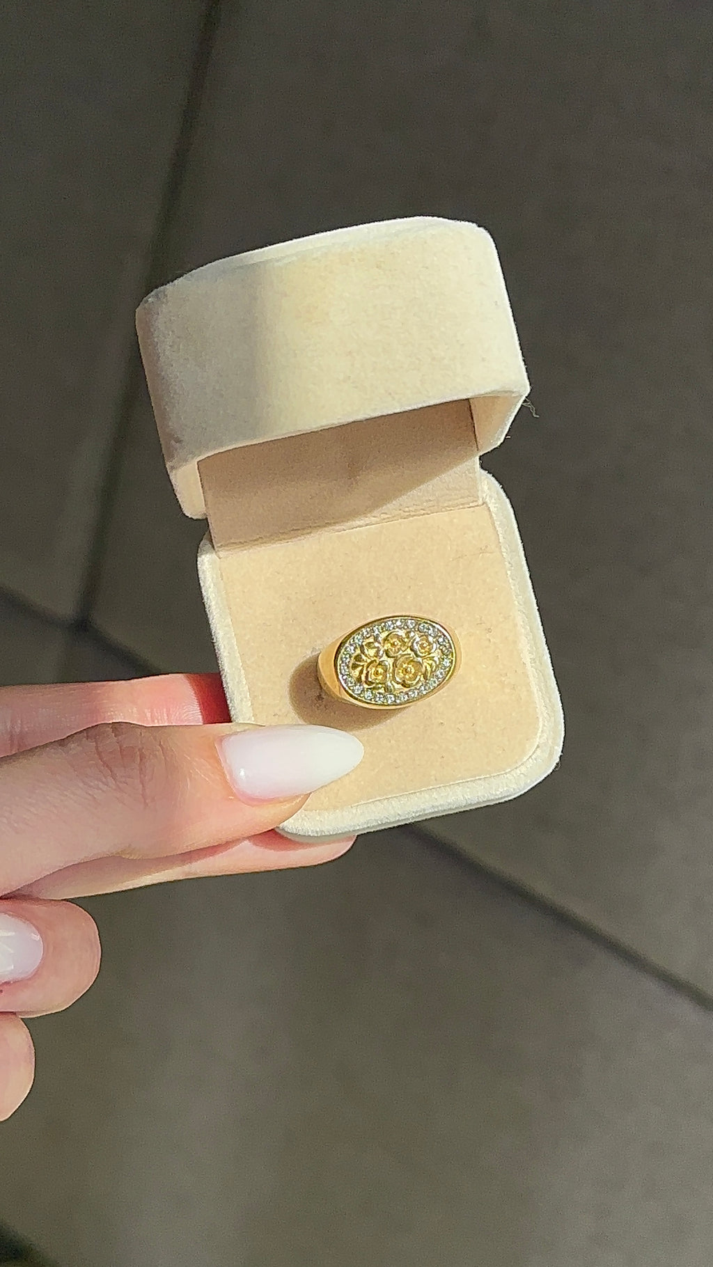 Bague fleur – Style or ancien